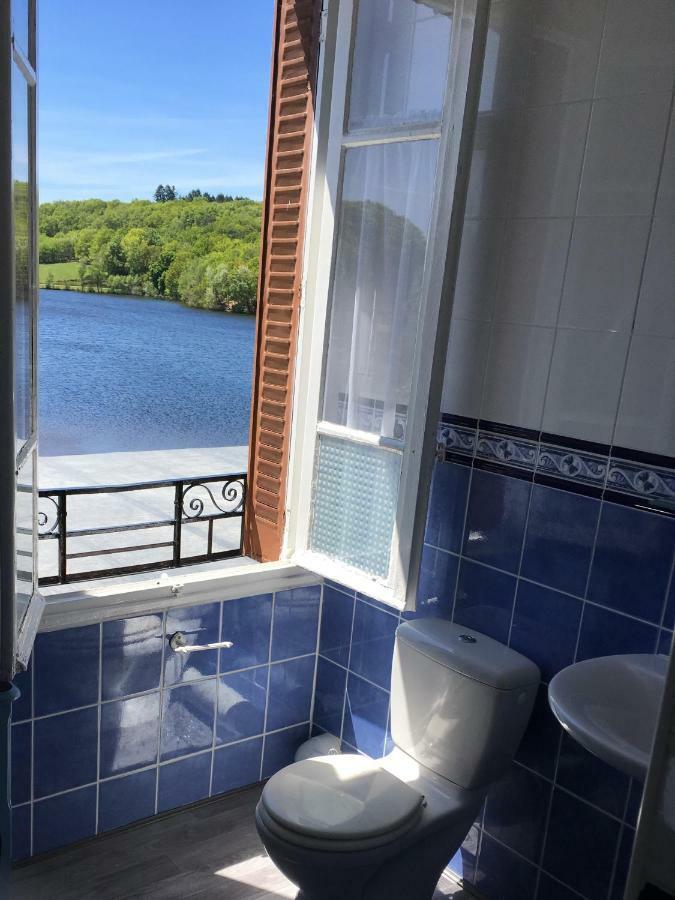 Bar Le Lac Bessines-sur-Gartempe Esterno foto
